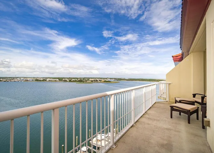 Waterfront Resort , World Class Marina & Slip Avai