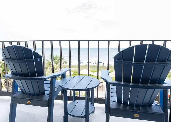 Crystal Coast Oceanfront Hotel